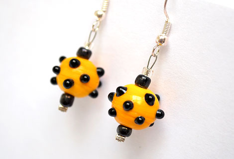 Sputnik earrings - Funky bead drop earrings.